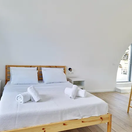 Villa Trilogy Boutique - Ampelos