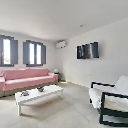 Vila Trilogy Boutique - Ampelos *